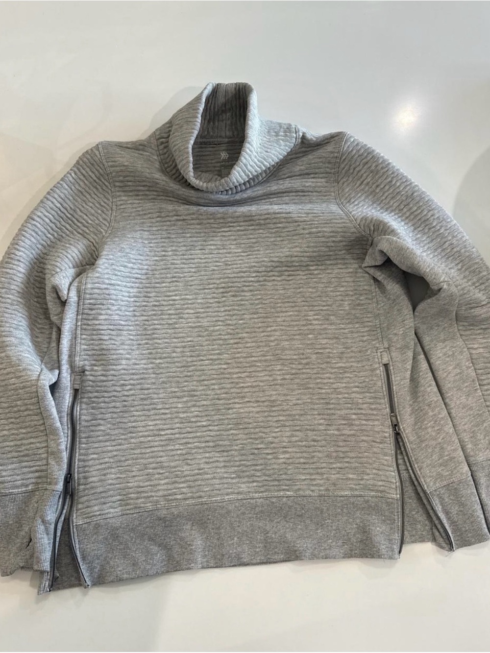 Women’s Turtleneck Ribbed Pullover Sweater - Gray